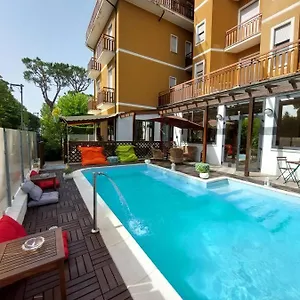 Hotel Maison Des Roses